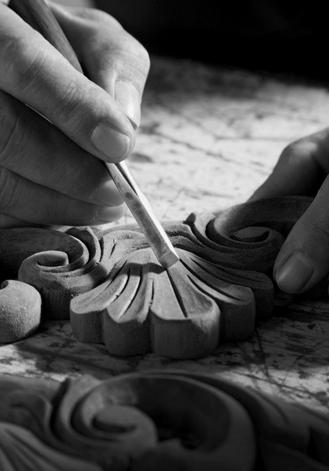 Artisan carving wood